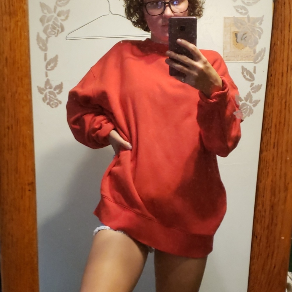 H&M men's red sweatshirt